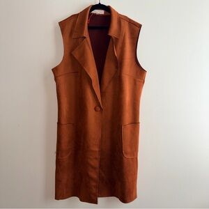 Solitaire Women's Sleeveless Tan Long Vest